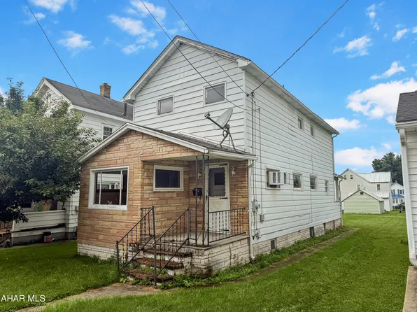 914 Sonman Ave, Portage, PA 15946