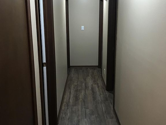 5th image of 204 W 10th St