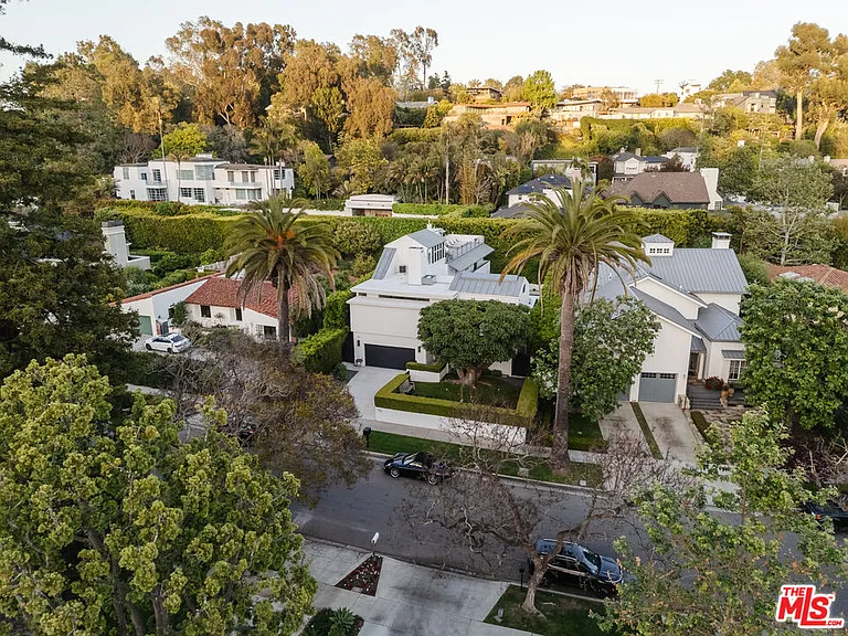 712 San Lorenzo St — Photo 63