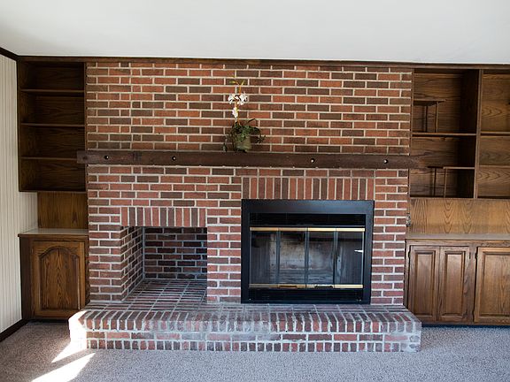 5th image of 27121 N Mack Dr