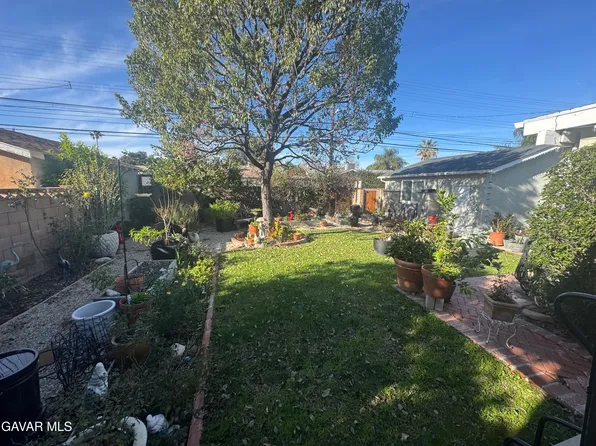 23337 Vanowen St, West Hills, CA 91307