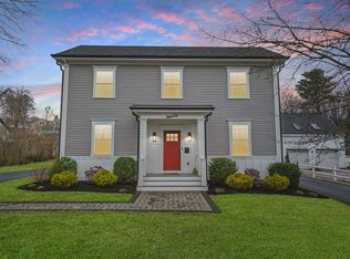 131 Andover St #1, Andover, MA 01810