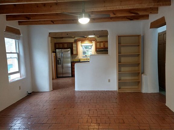 LR step down wall into kitchen