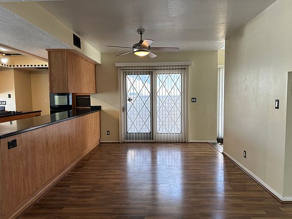 4th image of 18144 Harbor Dr