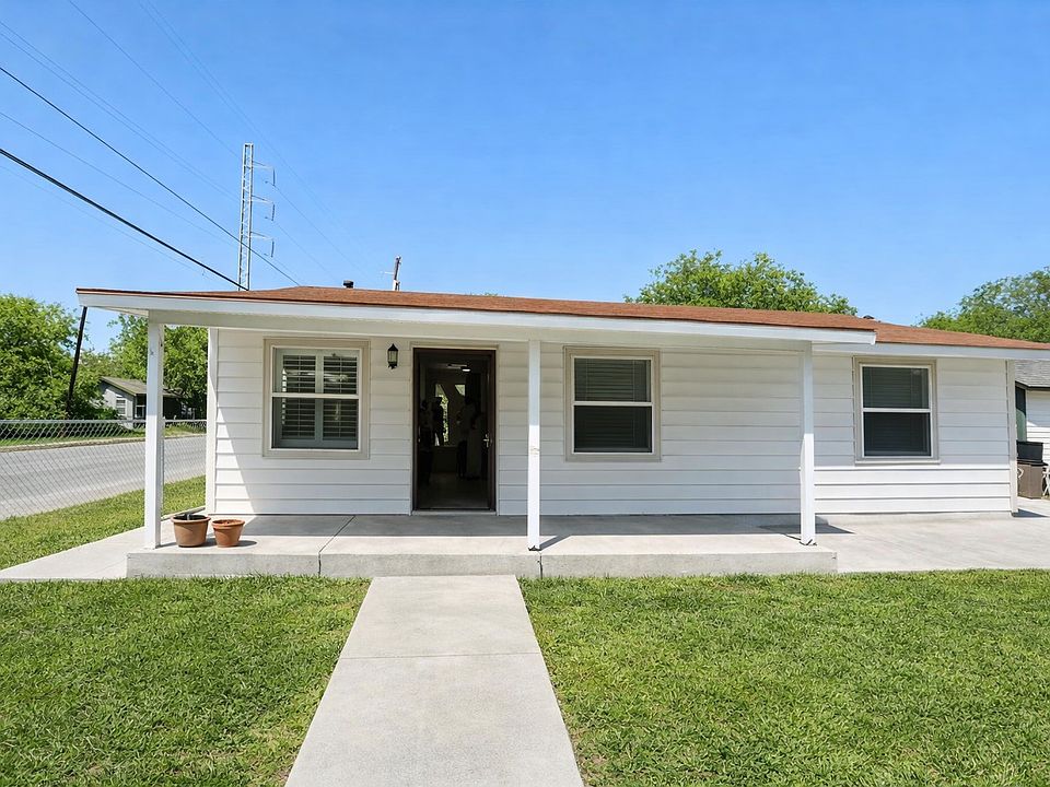 1st image of 451 Alice Fay Ave