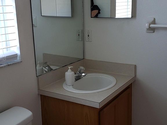 5th image of 7048 Carna Ct