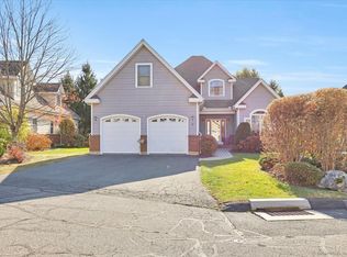 2 Curran Cir #2, Bloomfield, CT 06002