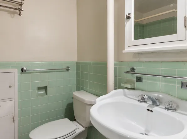 140 Cabrini Boulevard image 18 of 21