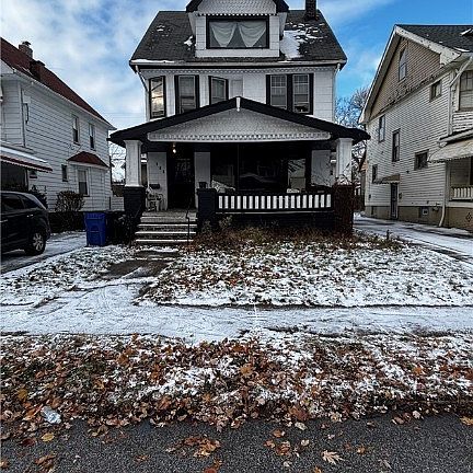4th image of 552 E 120th St