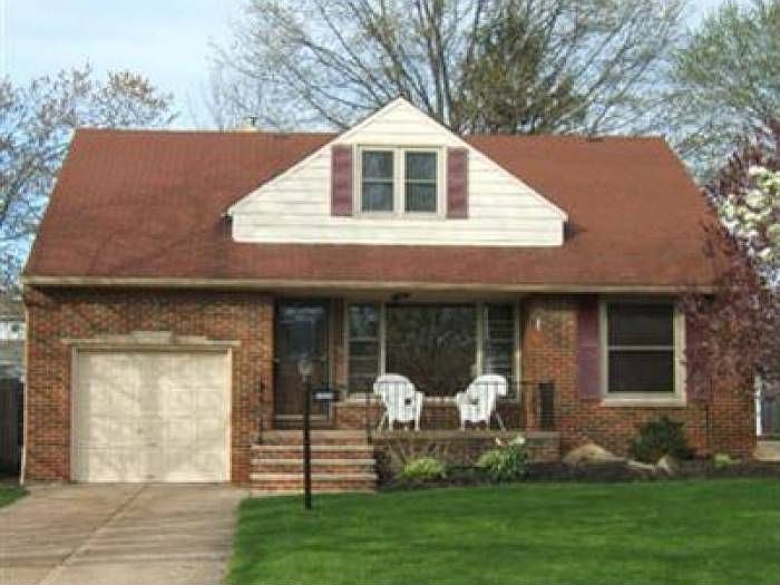 1st image of 16364 Bardbury Ave