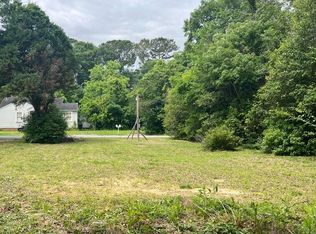 1209 Vienna Woods Rd, Hanahan, SC 29410