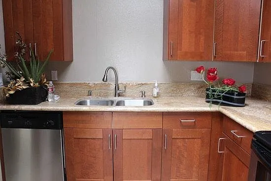 2309 Levante St — Photo 4