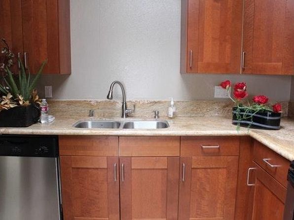 2309 Levante St