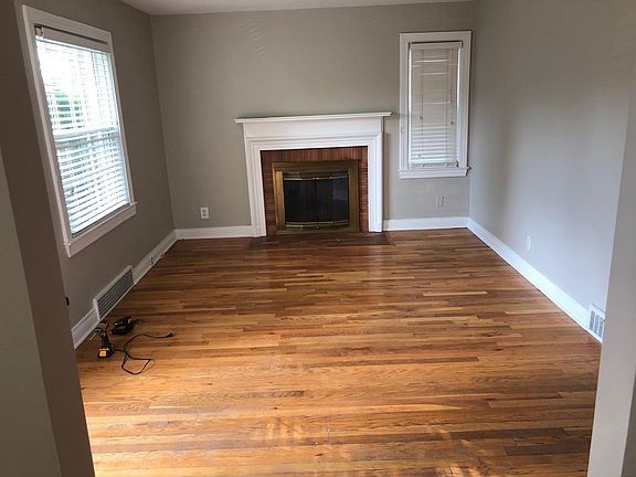 Living room with fresh paint
