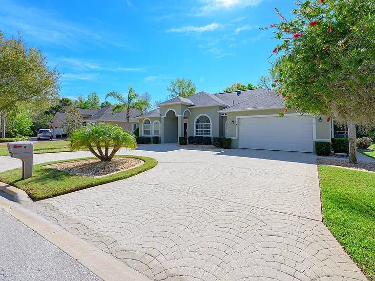 4 Archangel Cir — Photo 3