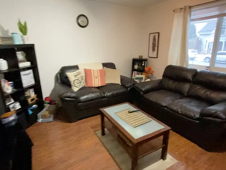 26 Pembroke St #1 — Photo 5