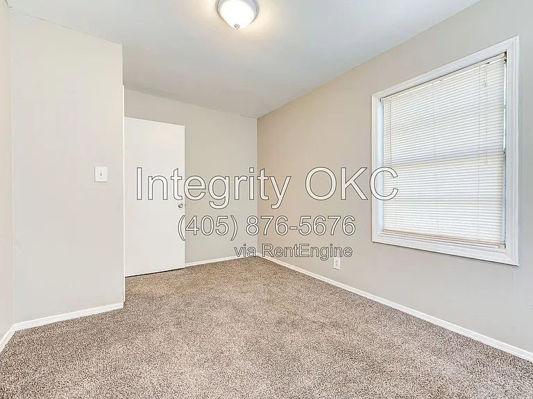 416 Reed Pl — Photo 23