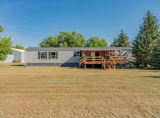 4941 Ulrich Rd, Garrison, ND 58540