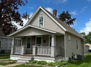 1616 K St SW, Cedar Rapids, IA 52404