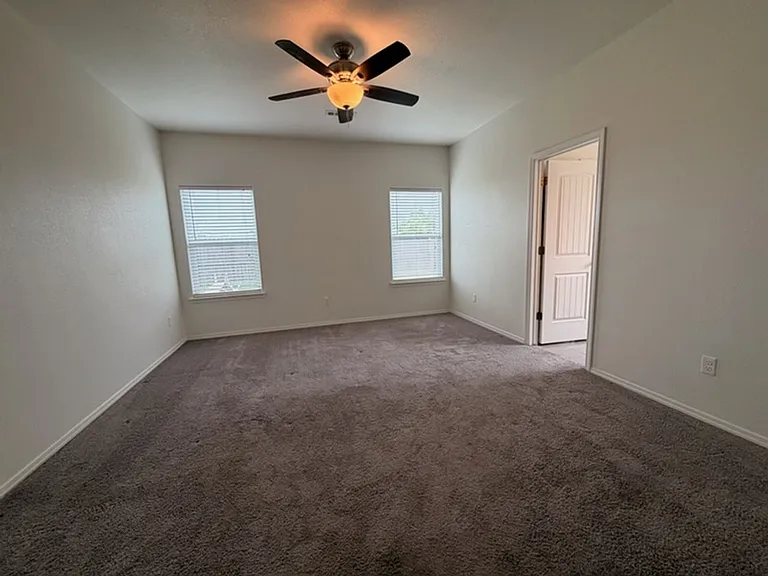 691 Morningside Dr — Photo 14
