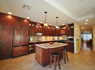 152 W 9th St #2, Bayonne, NJ 07002