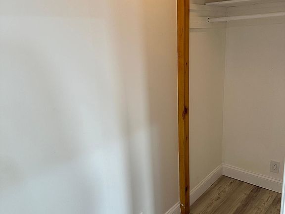 4th image of 143 W 26th St Floor 2