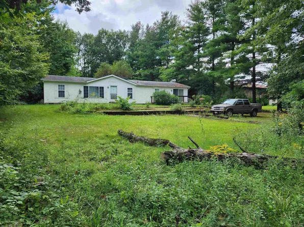 13495 4th Rd, Plymouth, IN 46563