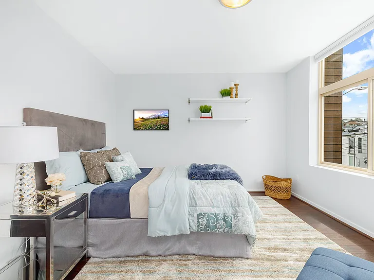 2608 S Judkins St — Photo 13