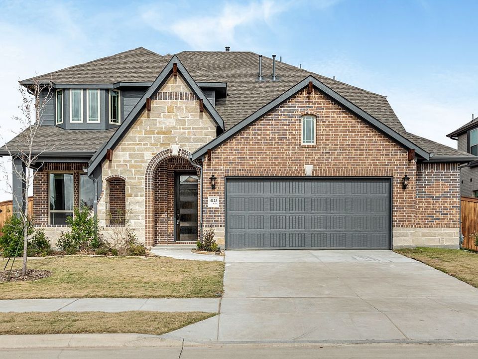 1st image of 4123 Lagoon Pl