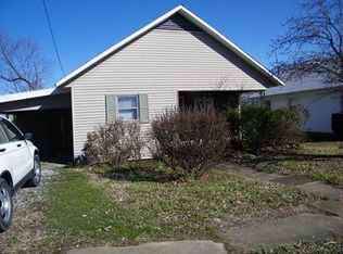 1405 W Monroe St, Herrin, IL 62948