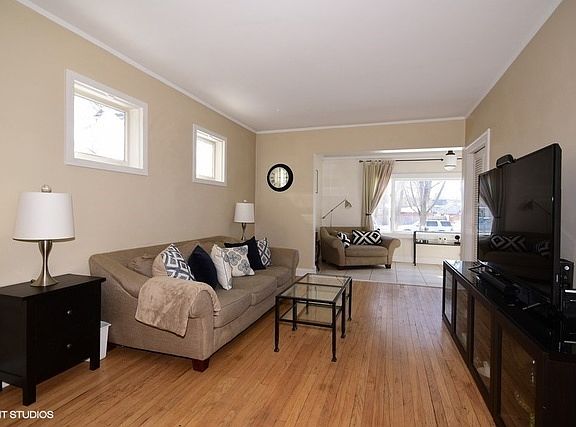 5th image of 223 S Princeton Ave