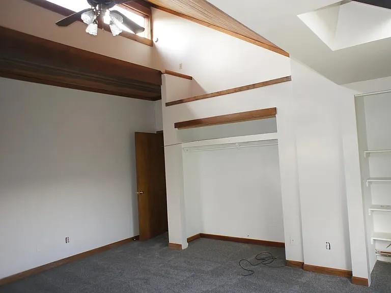 605 W Rollinsville St — Photo 10