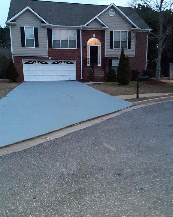 1st image of 627 Oaktree Park Ct