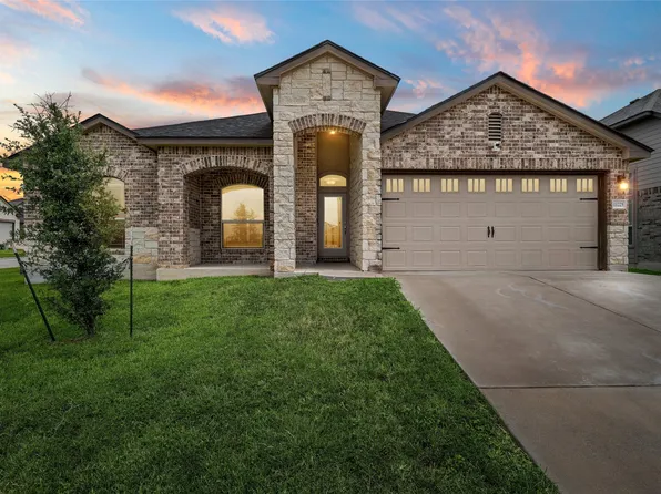 11225 Raider Dr, Waco, TX 76708