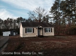 1715 Meadow Rd, Sandston, VA 23150
