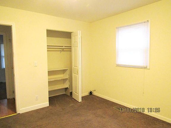 5th image of 8844 Bel Air Ct
