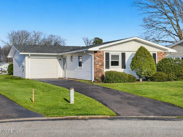 6 Hardy Court, Brick, NJ 08724