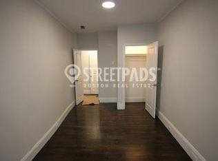 38 Clearway St #4R, Boston, MA 02115