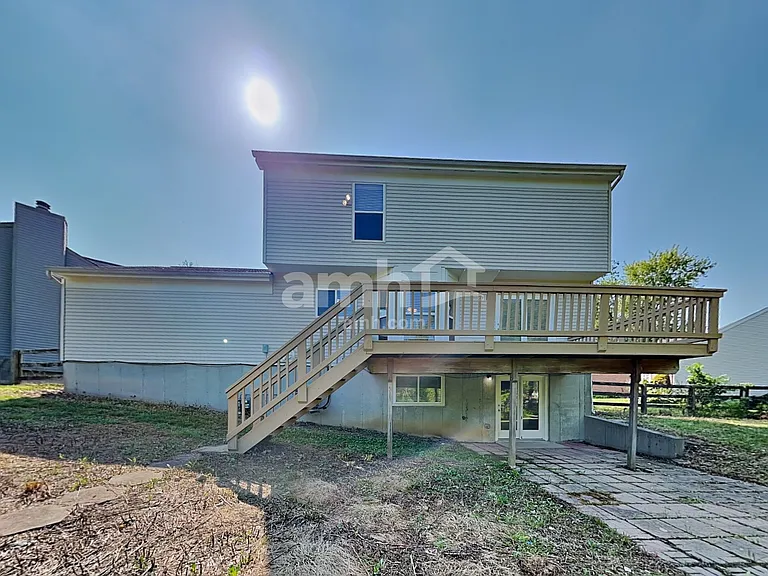 725 Kent Cir — Photo 23