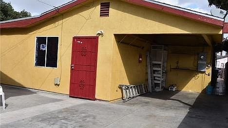 1st image of 3606 Randolph Pl #B