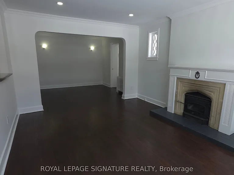 16 Muir Dr — Photo 4