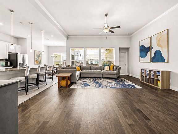 2nd image of 6912 Capella Park Ave