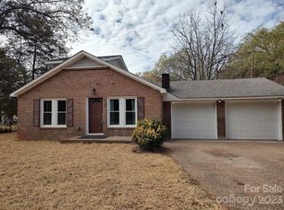 2736 S Ridge Ave, Concord, NC 28025