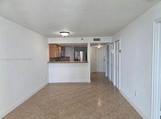 5880 Collins Ave APT 806, Miami Beach, FL 33140