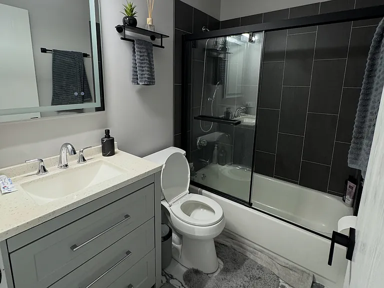 166 Stirling Ln #V2 — Photo 6