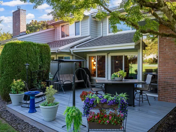32455 SW Lake Point Ct, Wilsonville, OR 97070