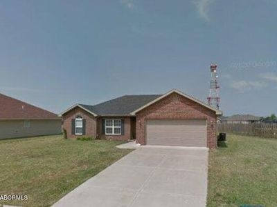 260 Brookstone Dr, Holts Summit, MO, 65043