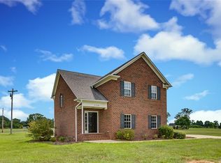 7526 Us Highway 311, Sophia, NC 27350