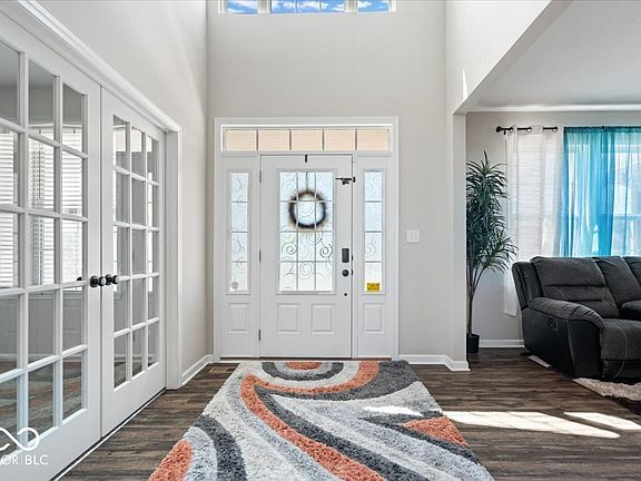4th image of 8436 Brookhaven Ln