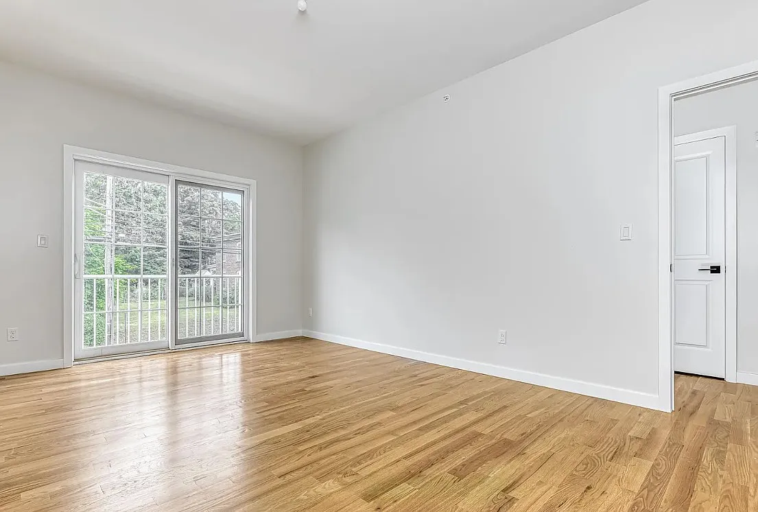 3 bed, 1541 sqft, $3,200 — Photo 4